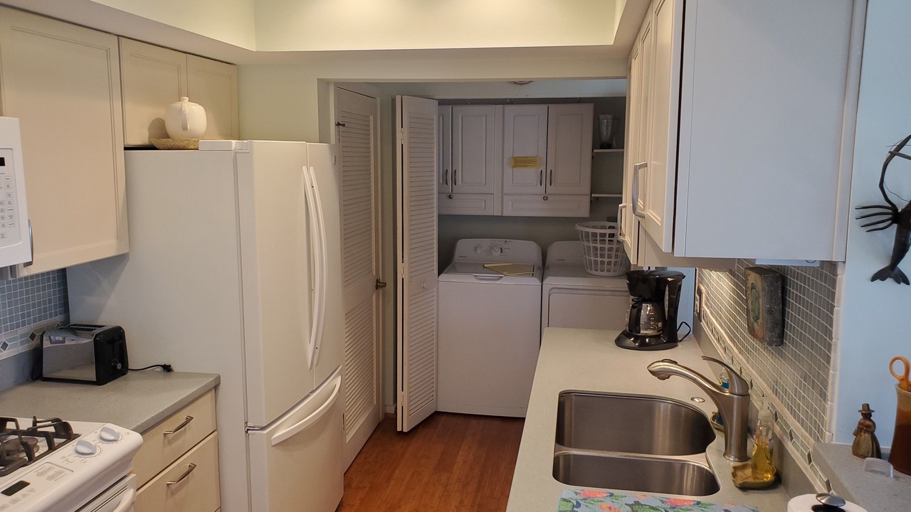Photo of Kitchen in Saint Helena Island