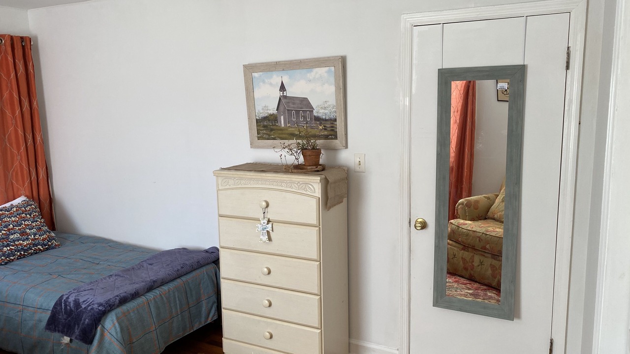 Photo of Bedroom in Ayden