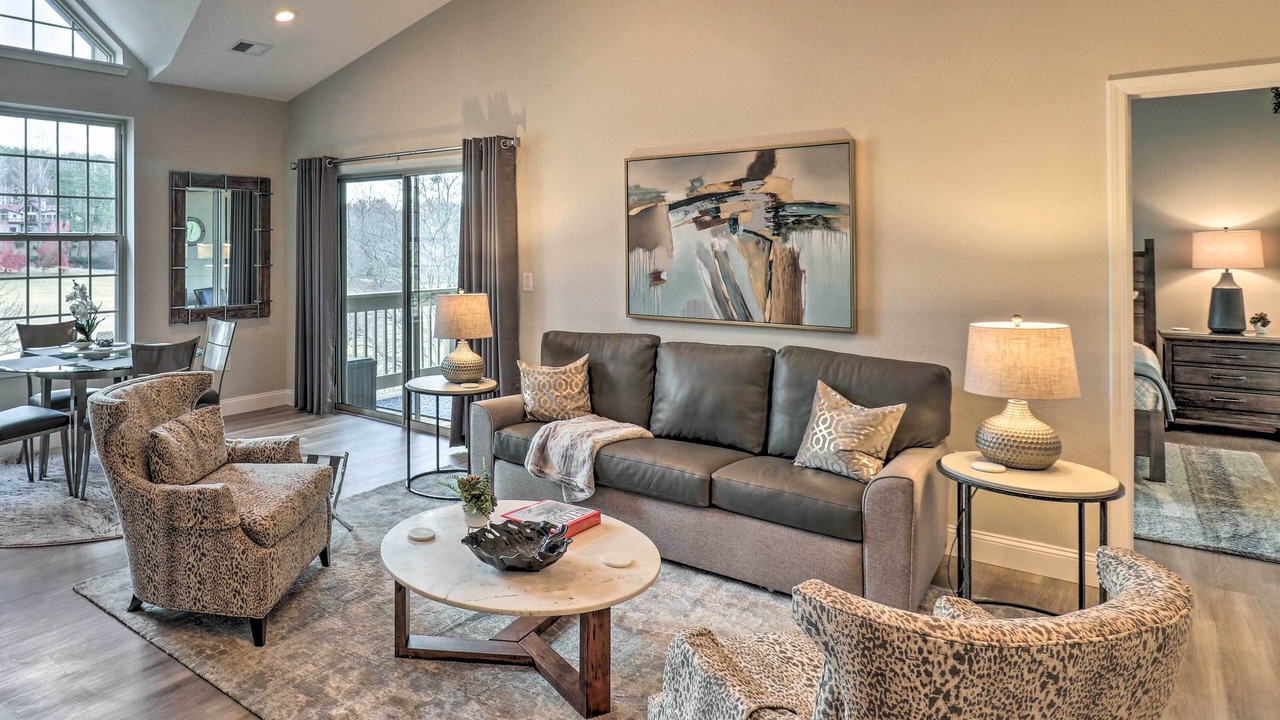Photo of Livingroom in Lake Lure