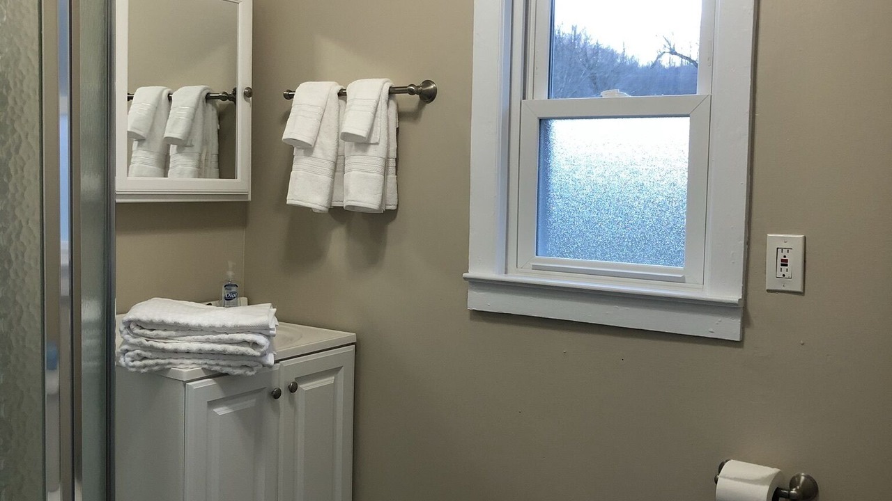 Photo of Bathroom in Skyland