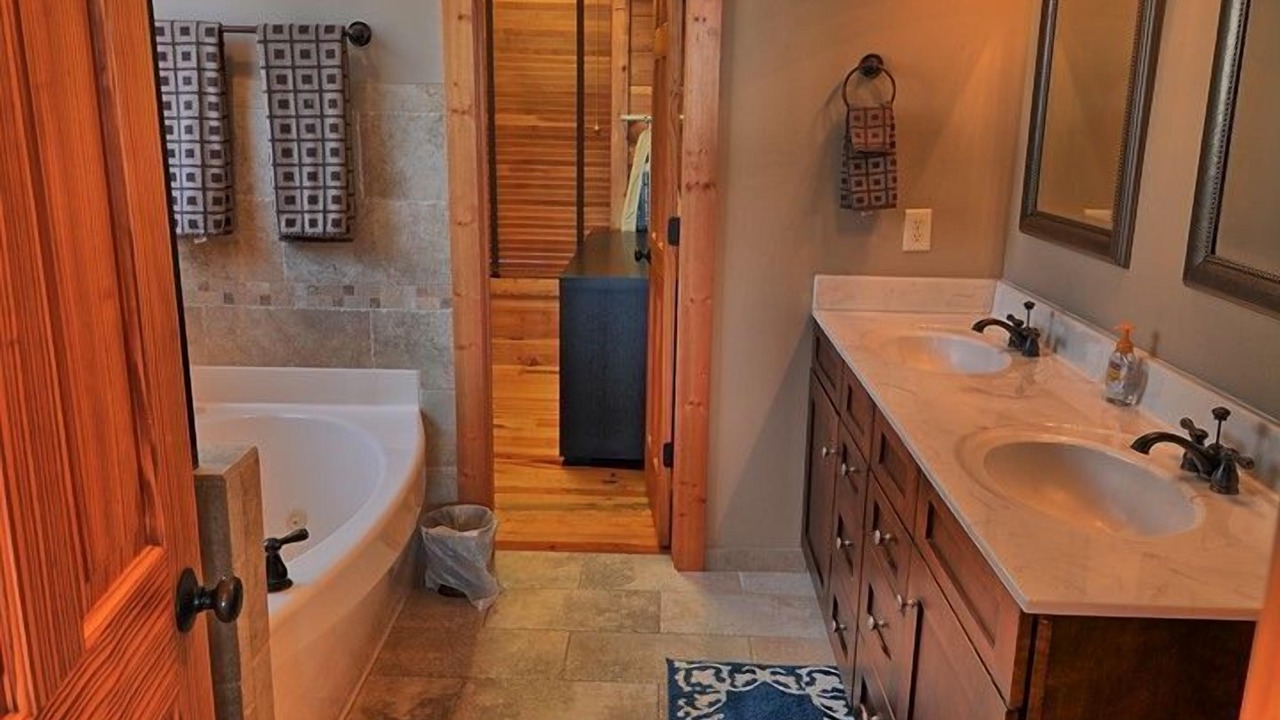 Photo of Bathroom in West Jefferson