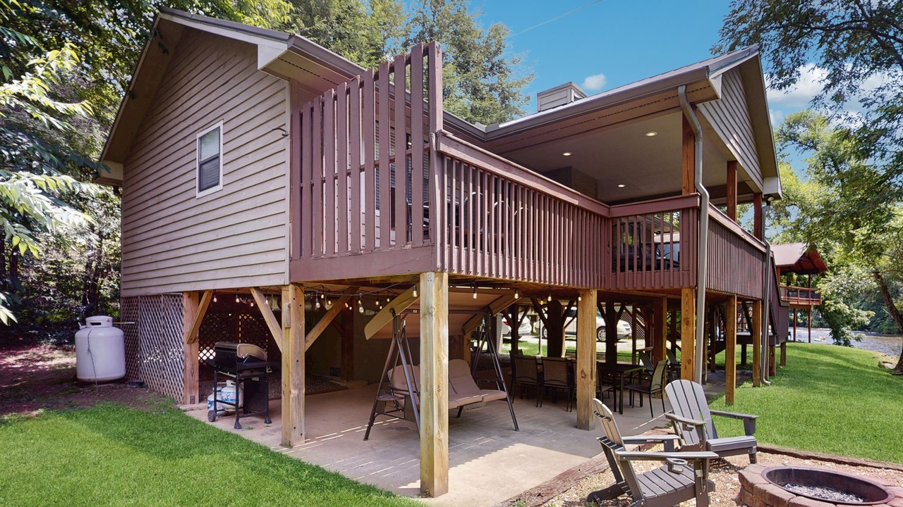 Photo of Outdoor in Sylva