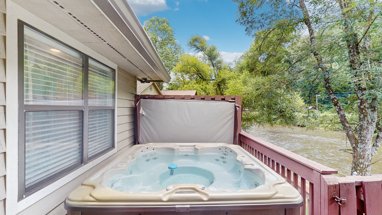 Photo of Outdoor in Sylva