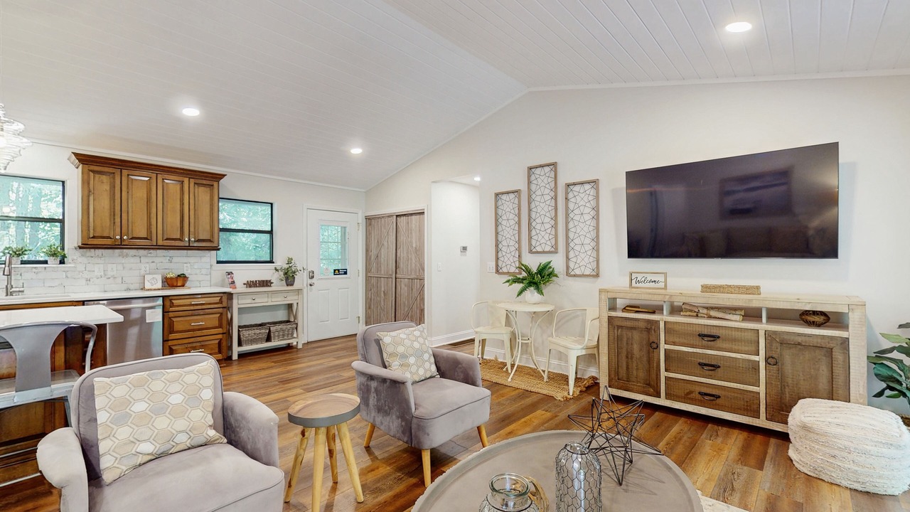 Photo of Livingroom in Sylva
