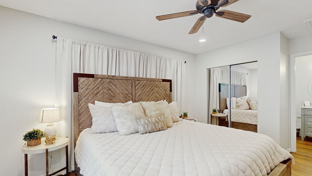 Photo of Bedroom in Sylva
