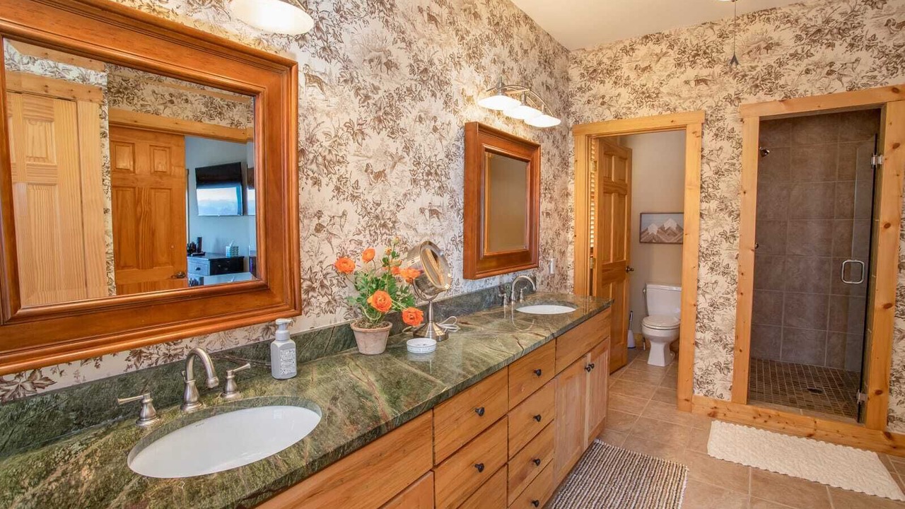 Photo of Bathroom in Beech Mountain