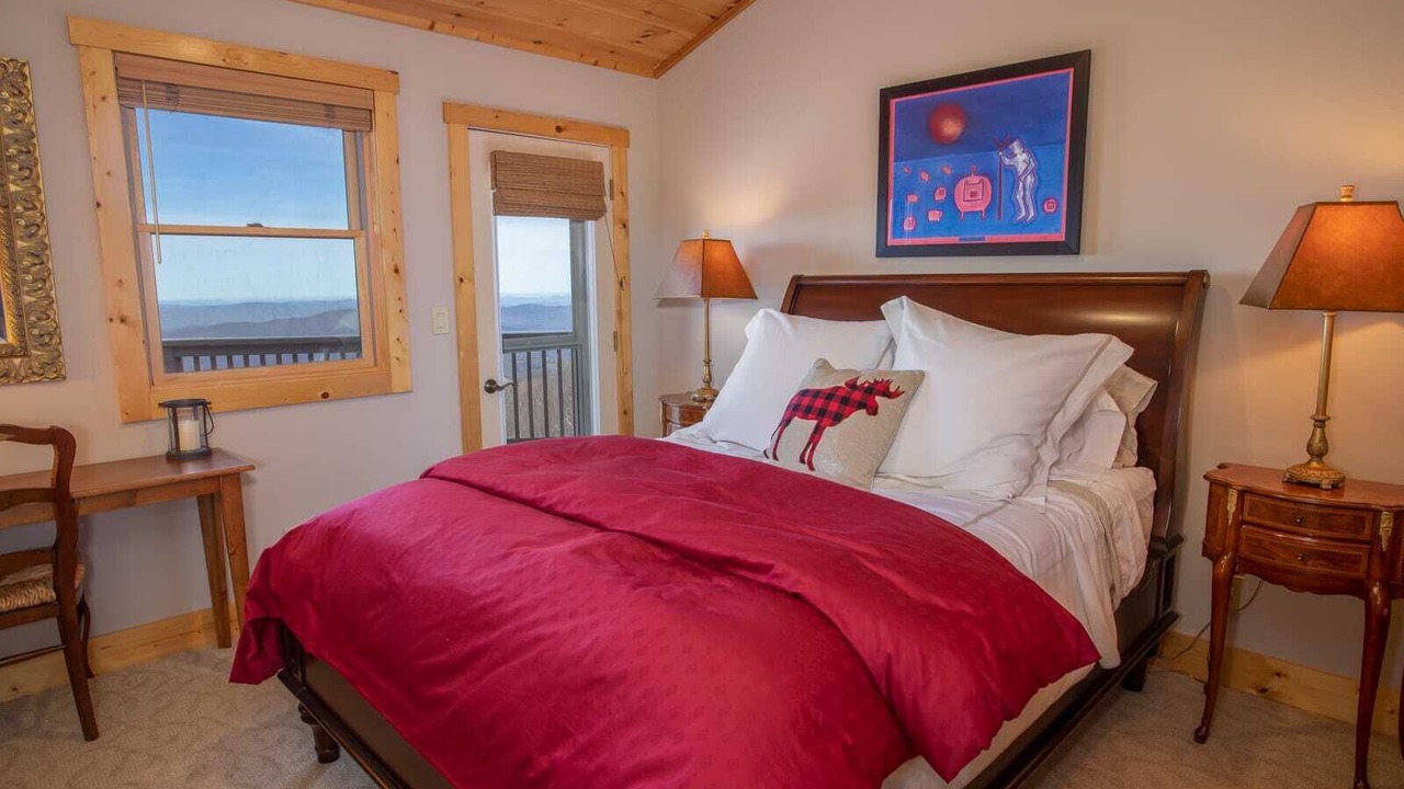 Photo of Bedroom in Beech Mountain