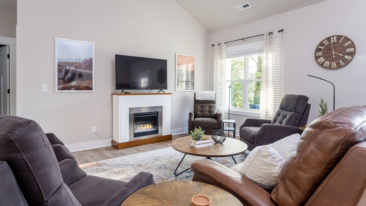 Photo of Livingroom in Fletcher