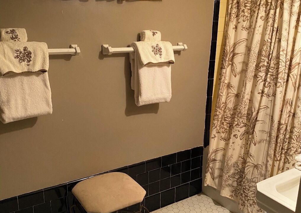 Photo of Bathroom in Lynn