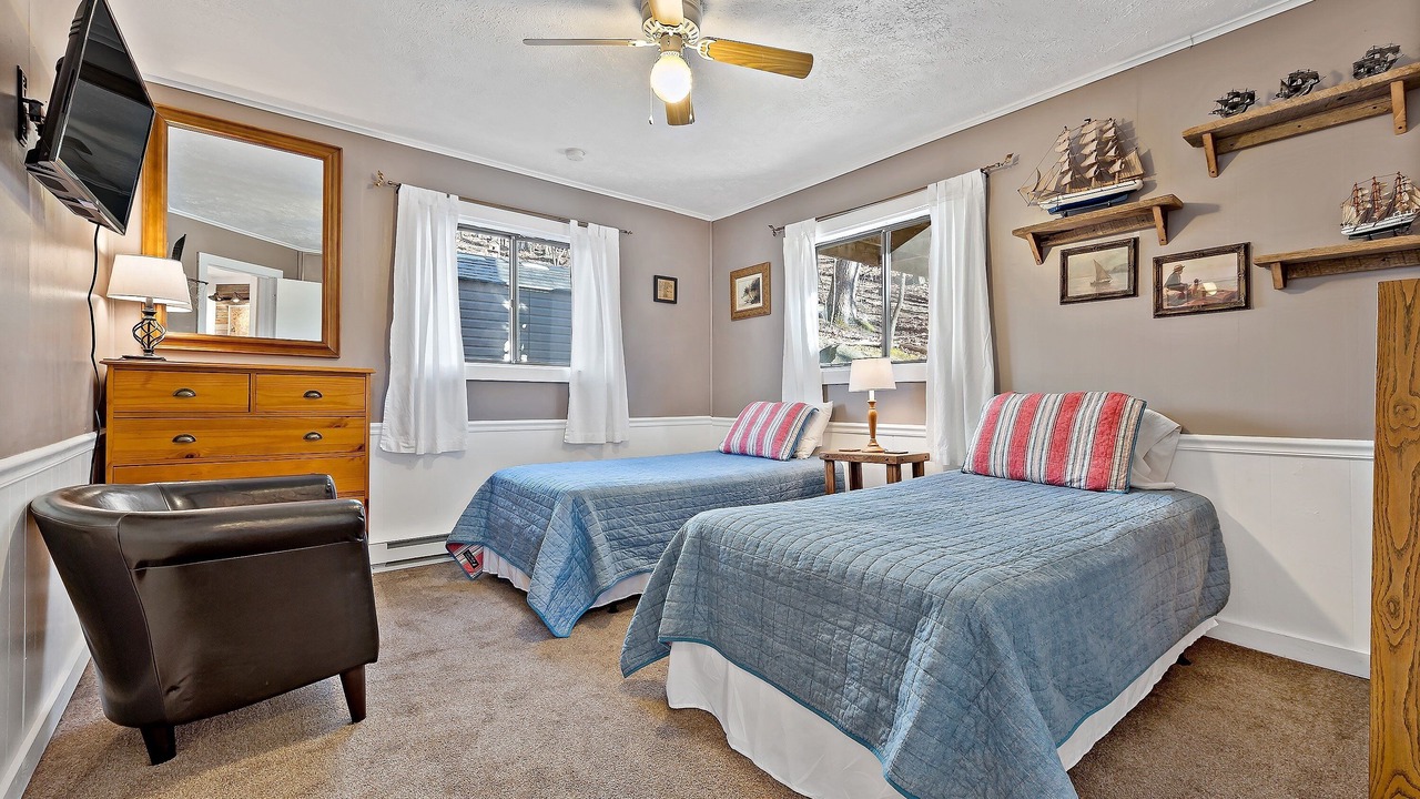 Photo of Bedroom in Beech Mountain