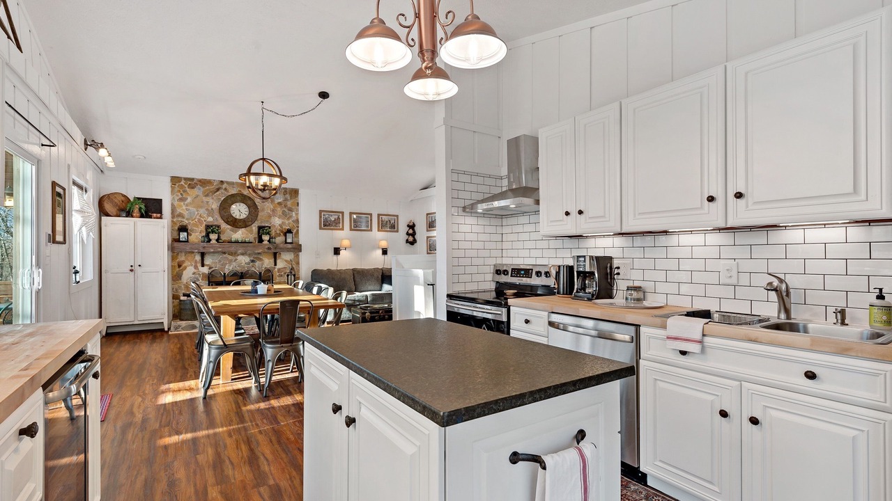 Photo of Kitchen in Beech Mountain