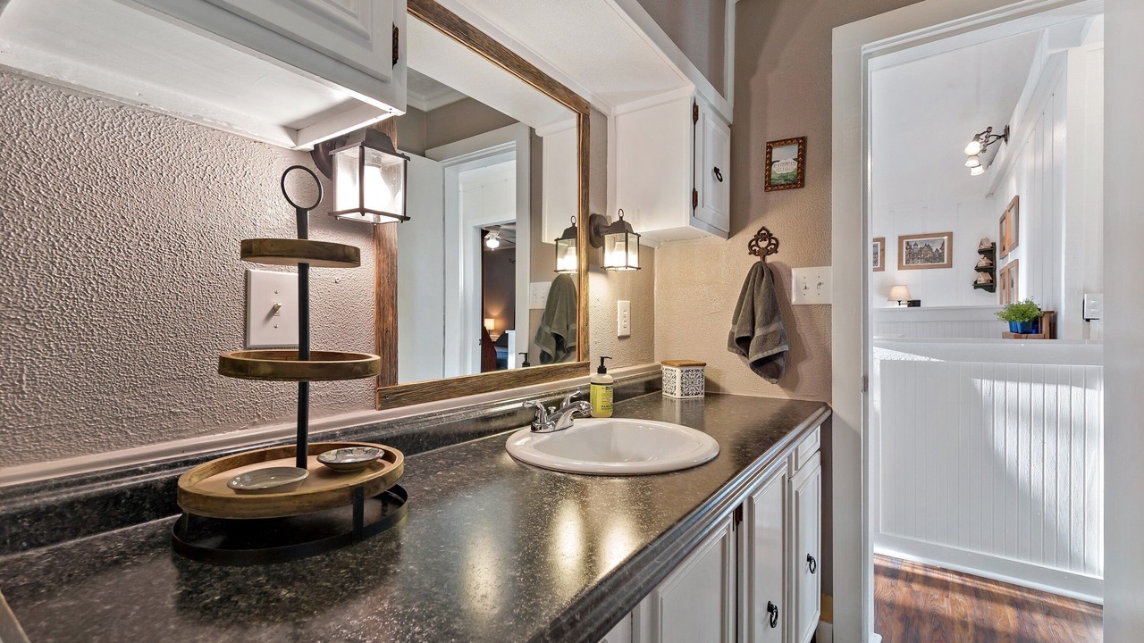 Photo of Bathroom in Beech Mountain