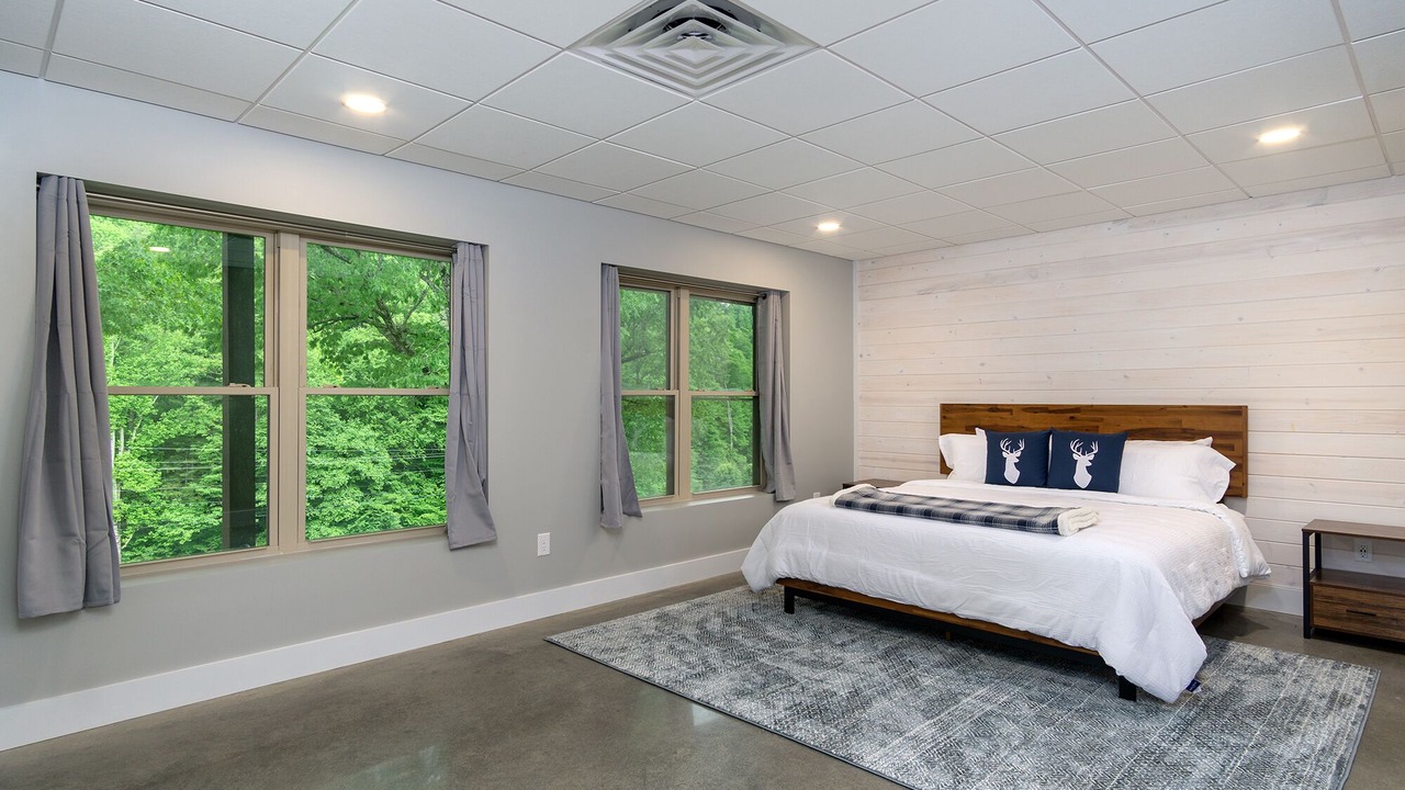Photo of Bedroom in Burnsville
