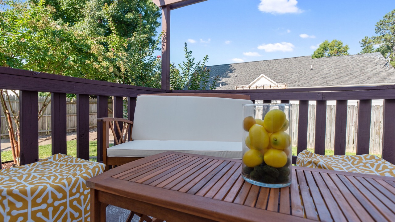 Photo of Patio Balcony in Southeast Raleigh