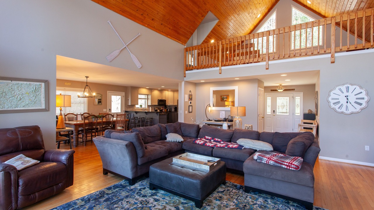 Photo of Livingroom in Topton