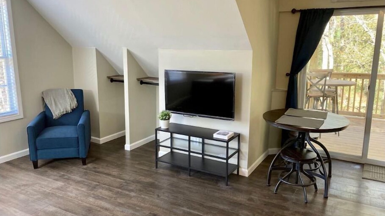 Photo of Livingroom in South View
