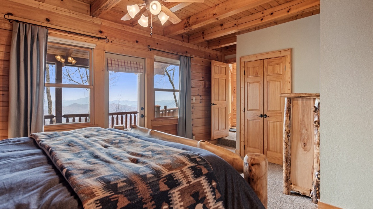 Photo of Bedroom in Waynesville