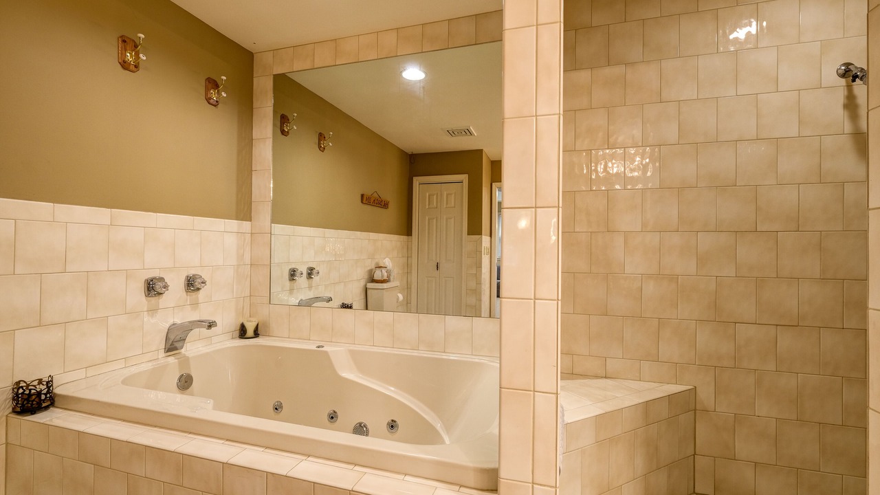 Photo of Bathroom in Unaka