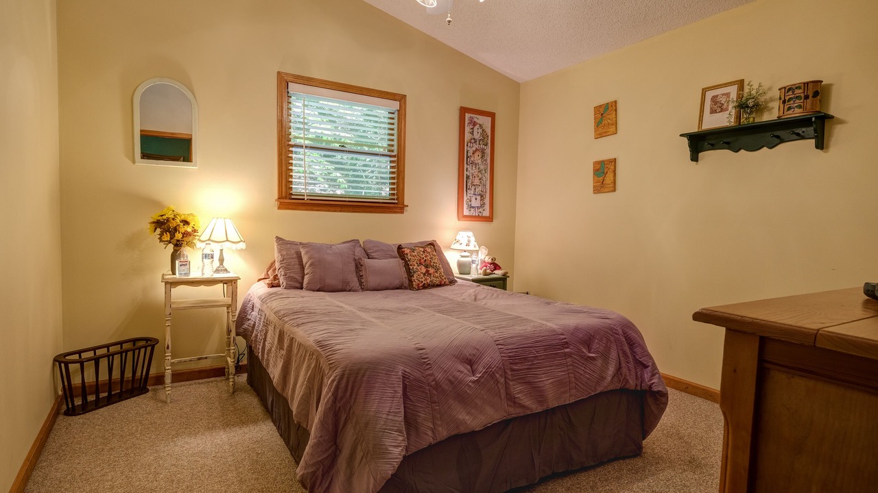 Photo of Bedroom in Unaka
