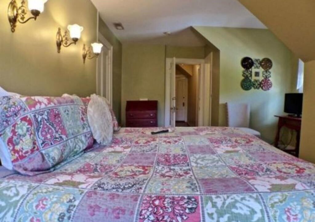 Photo of Bedroom in Old Town