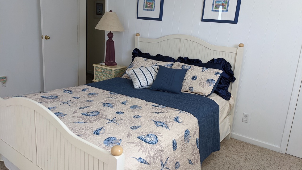 Photo of Bedroom in Hatteras