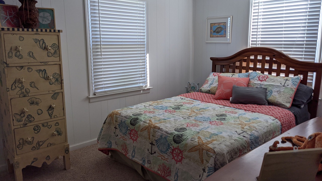 Photo of Bedroom in Hatteras