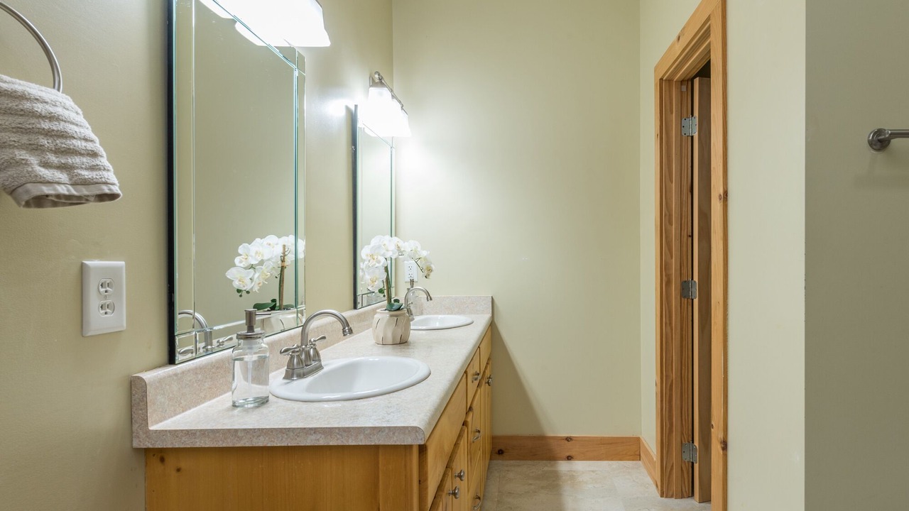 Photo of Bathroom in Spruce Pine