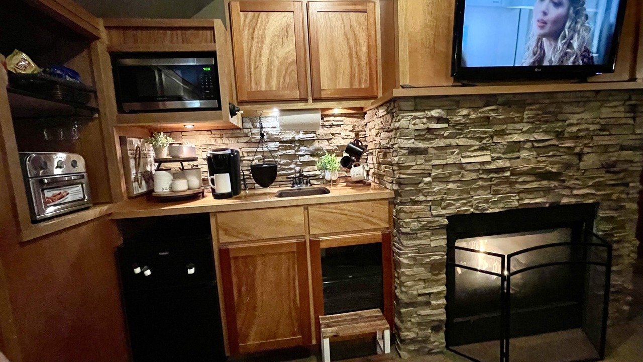 Photo of Kitchen in Belmont Historic District