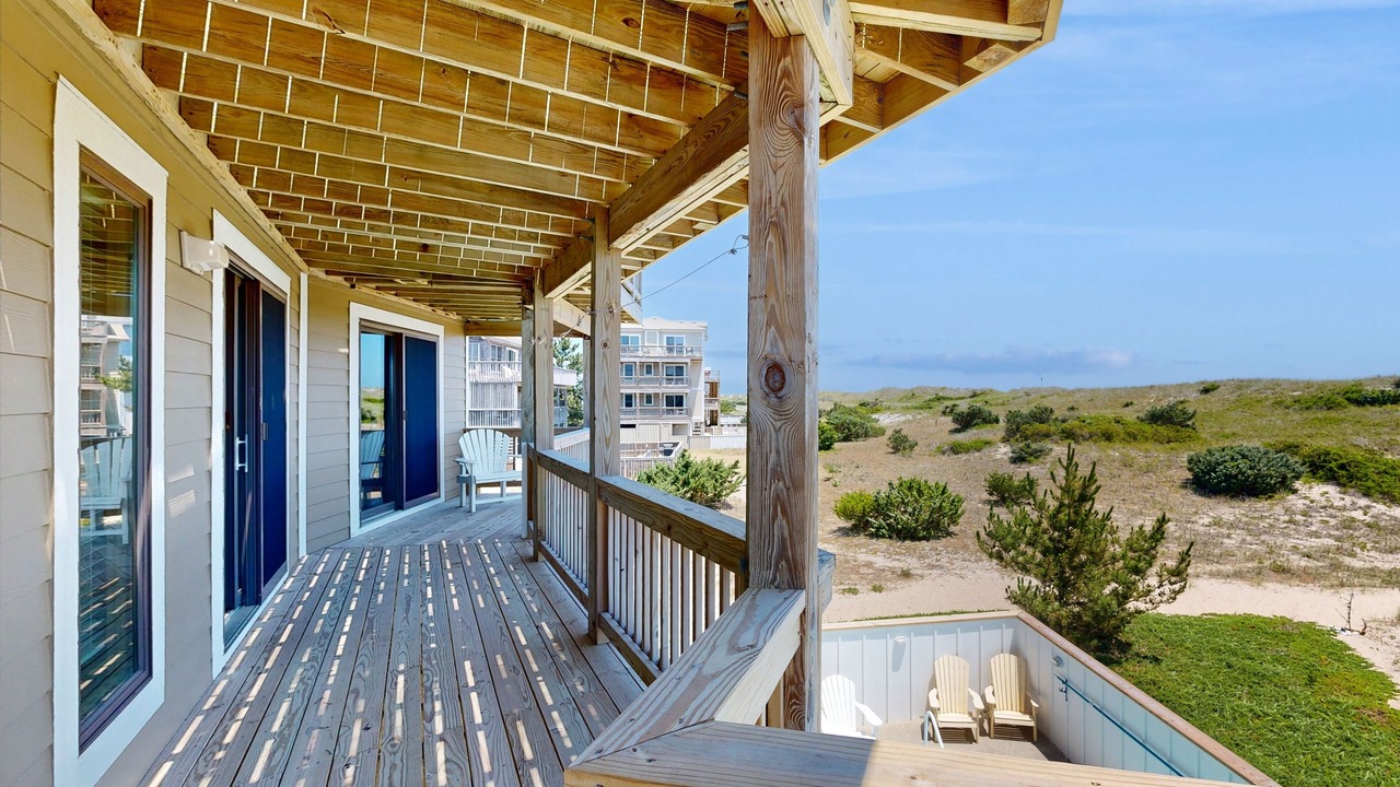 Photo of Patio Balcony in Waves