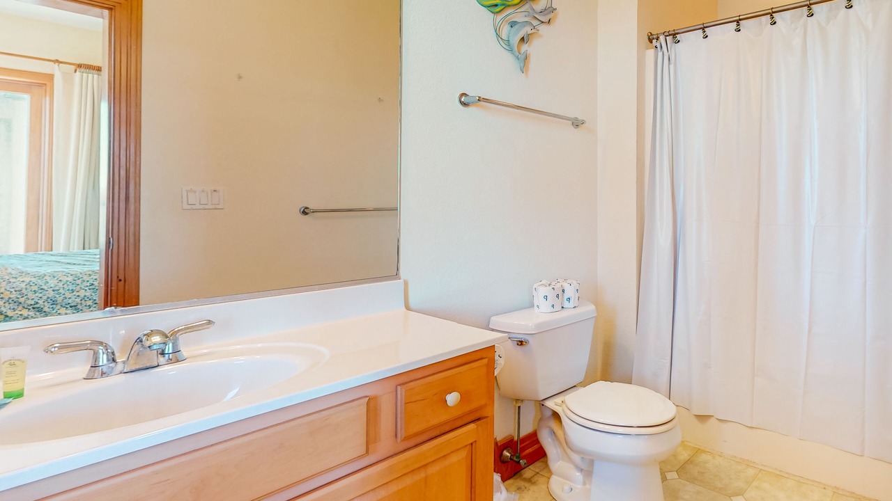 Photo of Bathroom in Hatteras