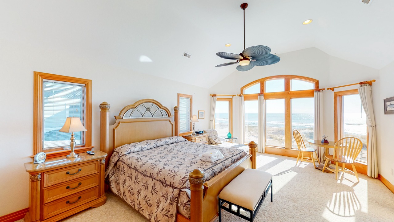 Photo of Bedroom in Hatteras
