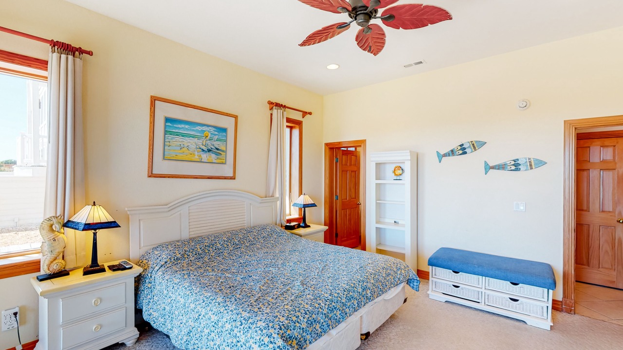 Photo of Bedroom in Hatteras