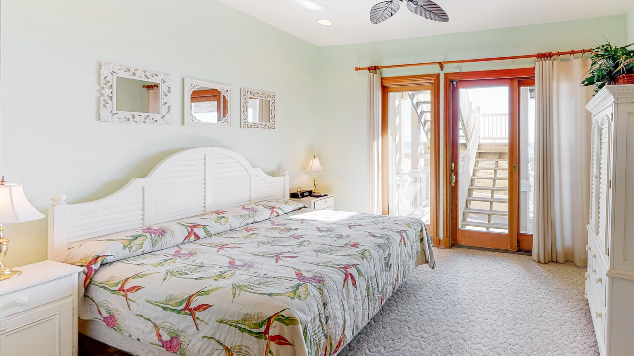 Photo of Bedroom in Hatteras