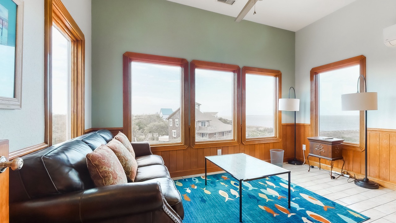 Photo of Livingroom in Sunset Village