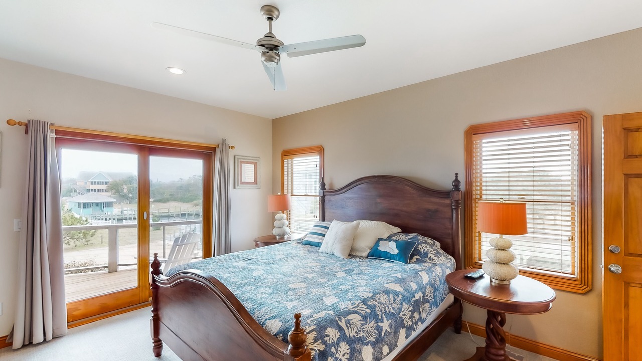 Photo of Bedroom in Sunset Village