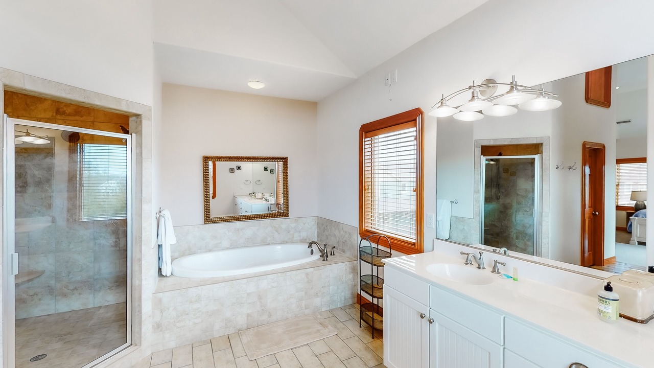 Photo of Bathroom in Sunset Village