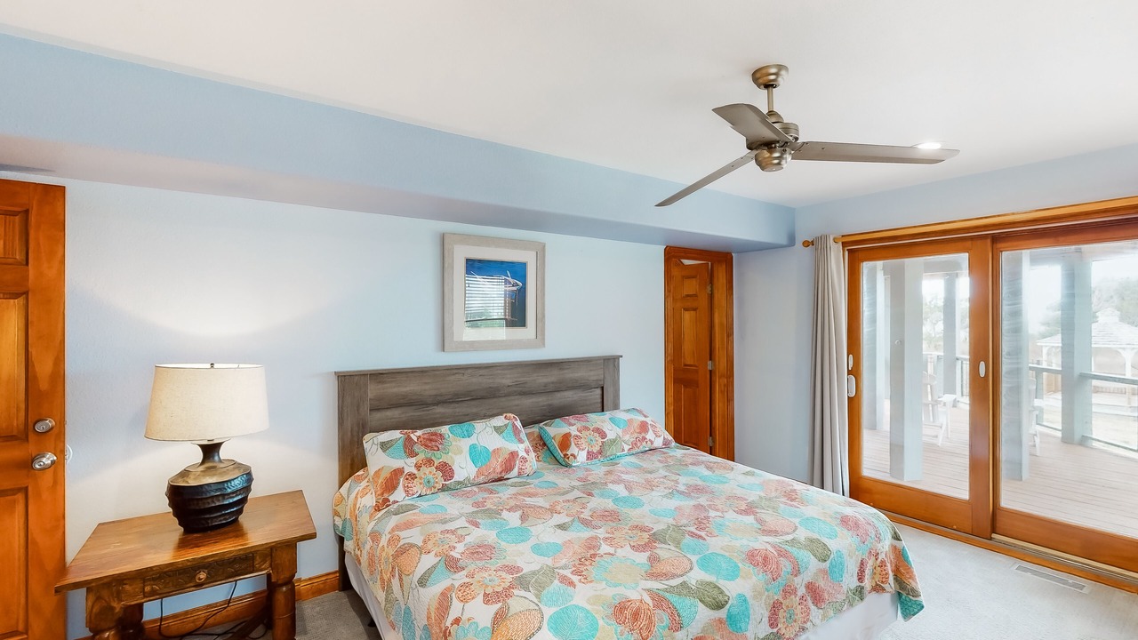 Photo of Bedroom in Sunset Village