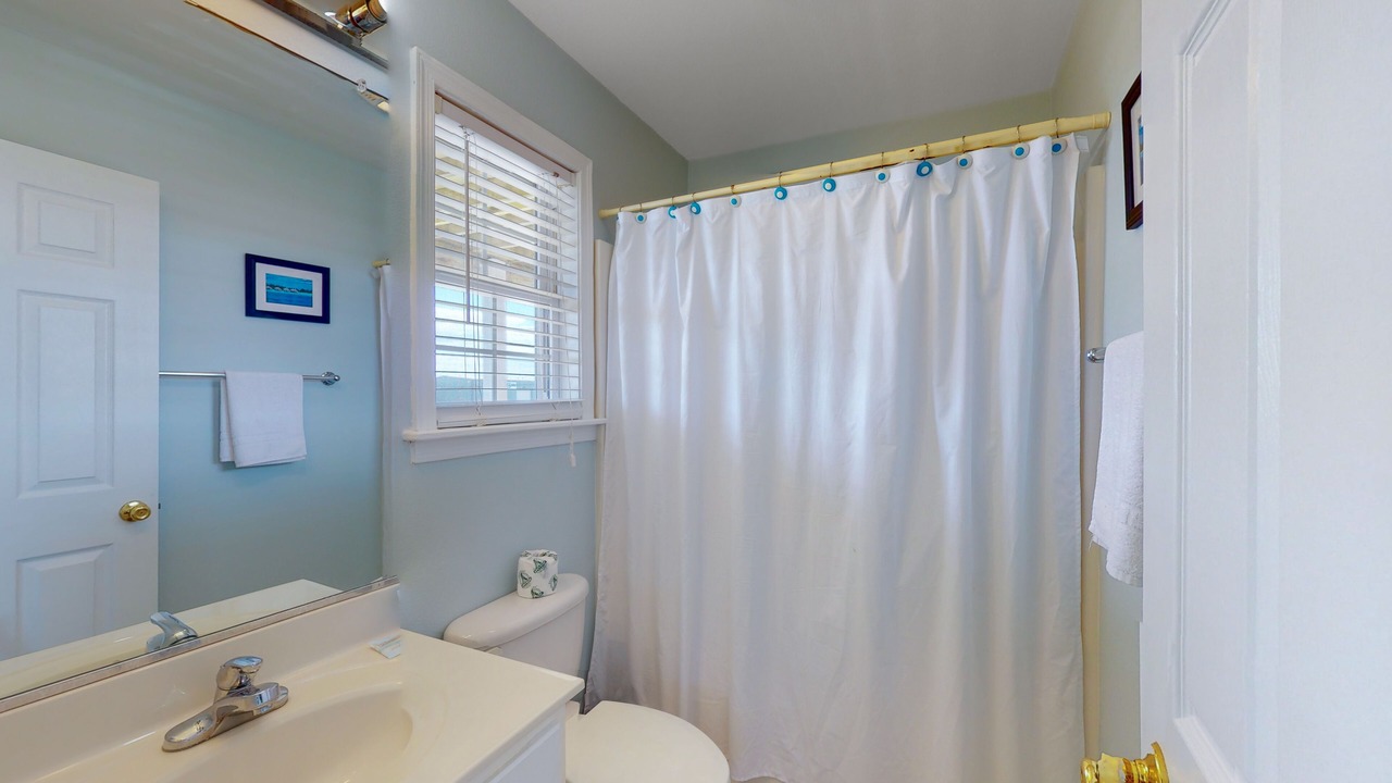 Photo of Bathroom in Wind Over Waves