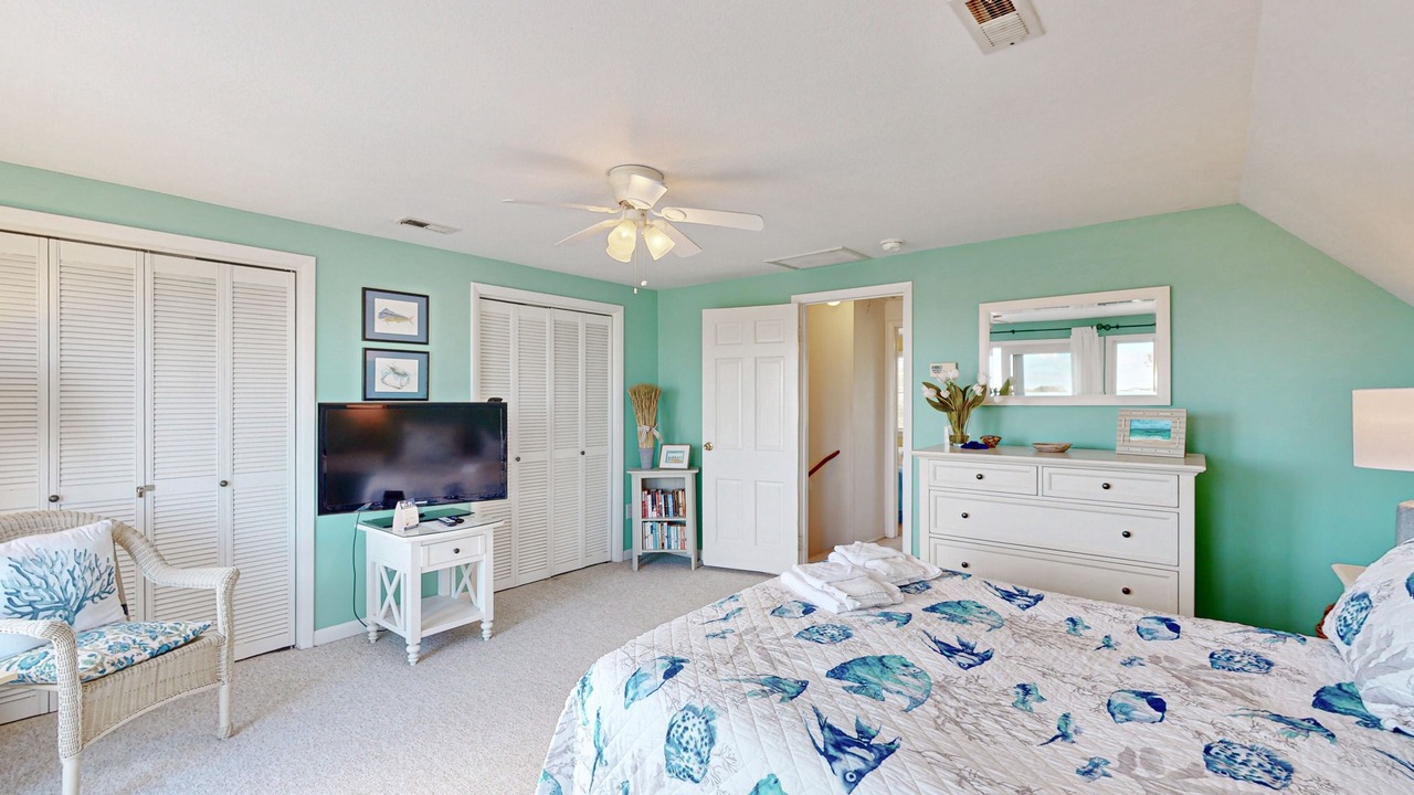 Photo of Bedroom in Indiantown Shores