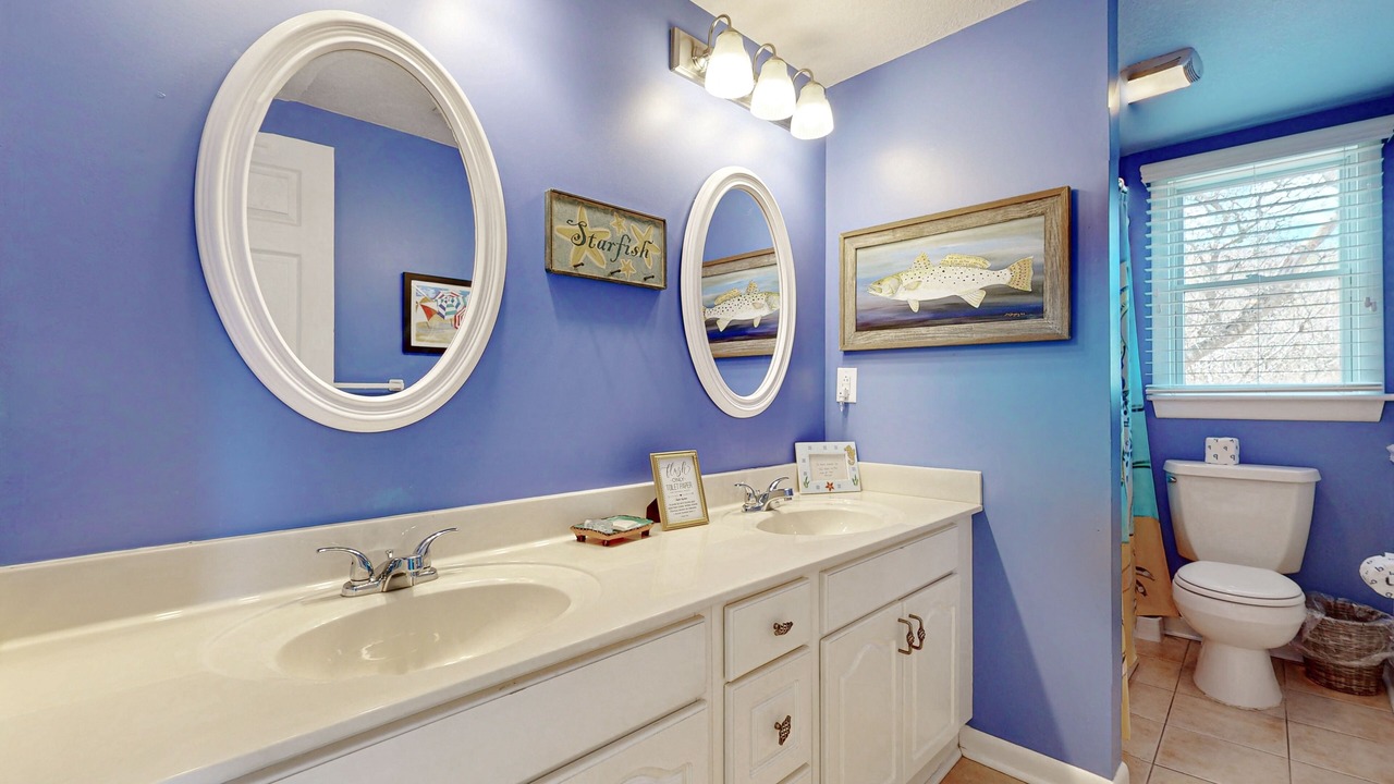 Photo of Bathroom in Indiantown Shores