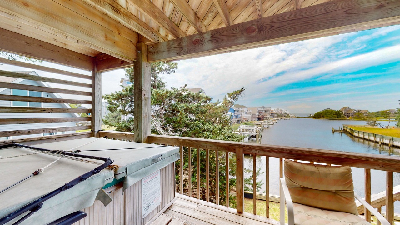 Photo of Outdoor in Brigands' Bay