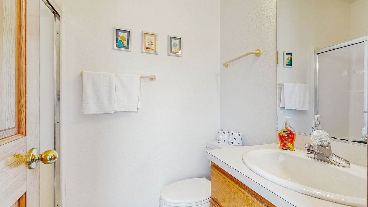 Photo of Bathroom in Brigands' Bay