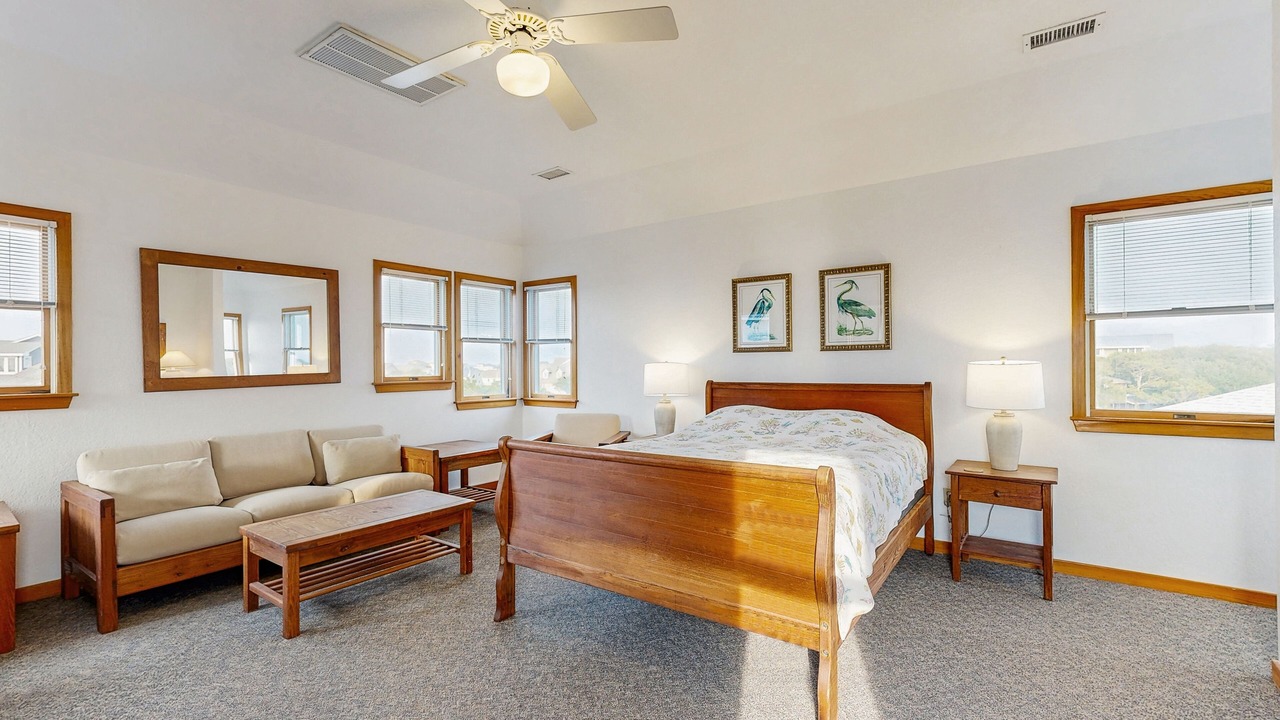 Photo of Bedroom in Brigands' Bay