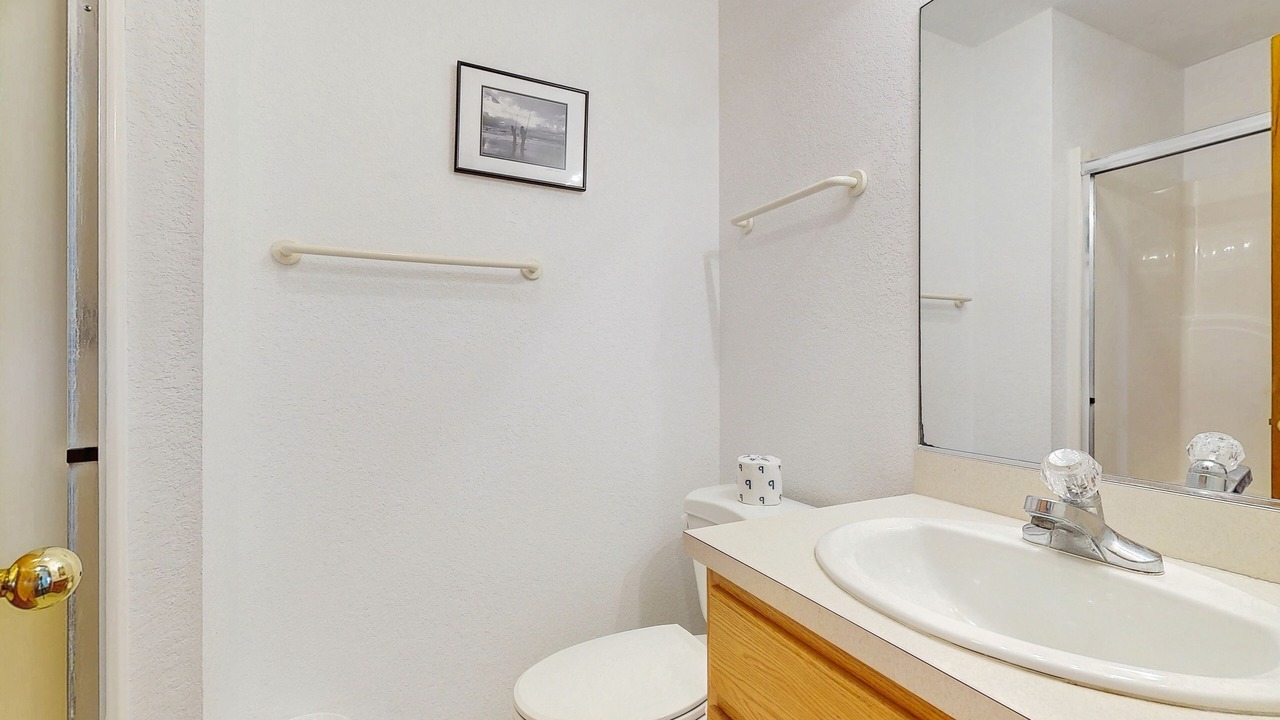 Photo of Bathroom in Brigands' Bay