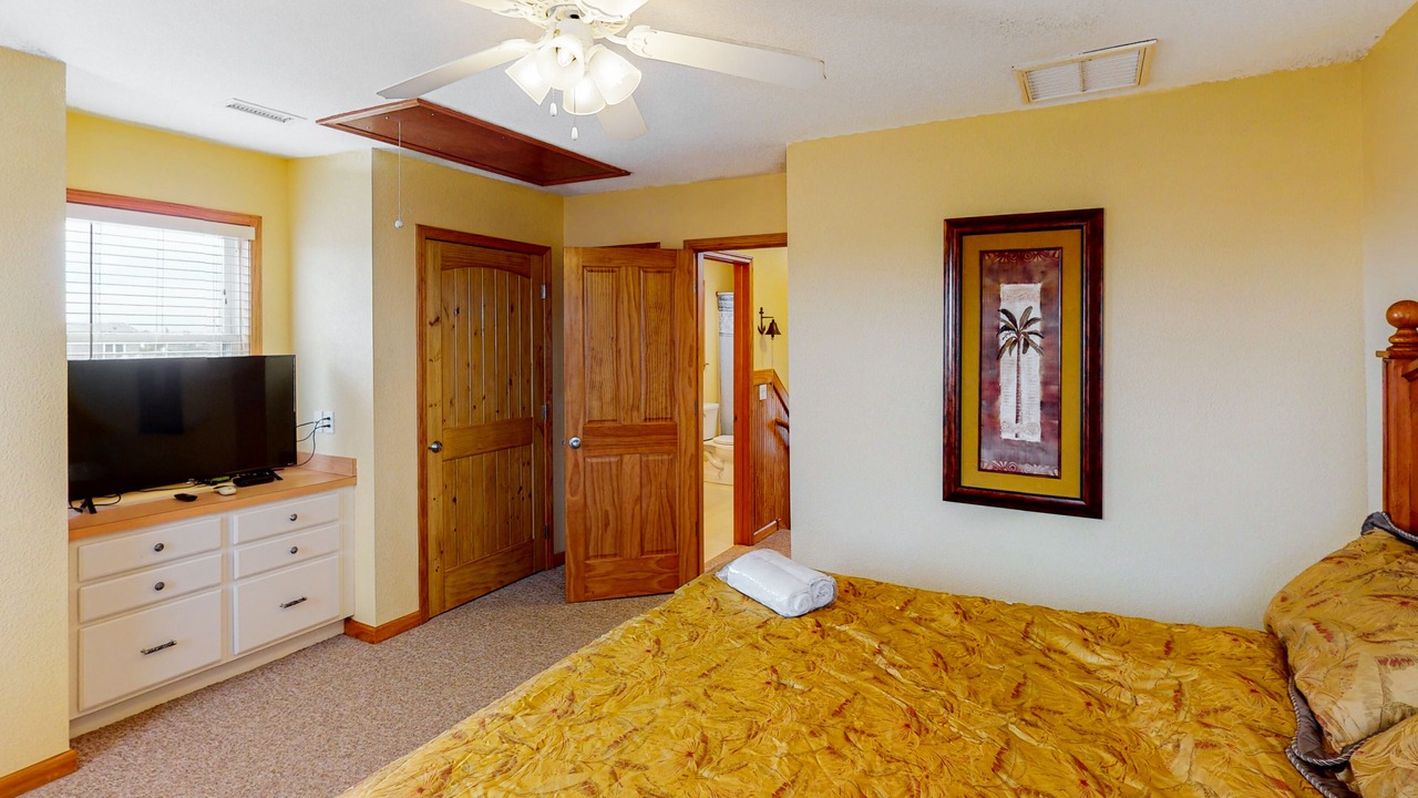 Photo of Bedroom in Hatteras
