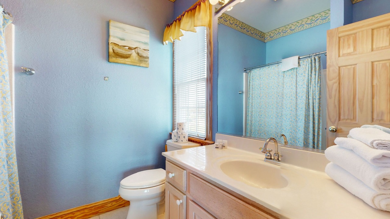 Photo of Bathroom in Hatteras