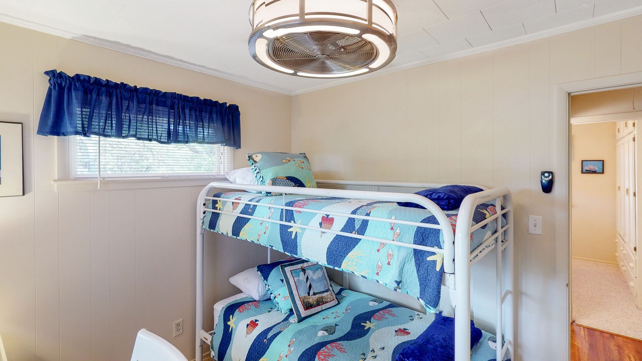 Photo of Bedroom in Brigands' Bay