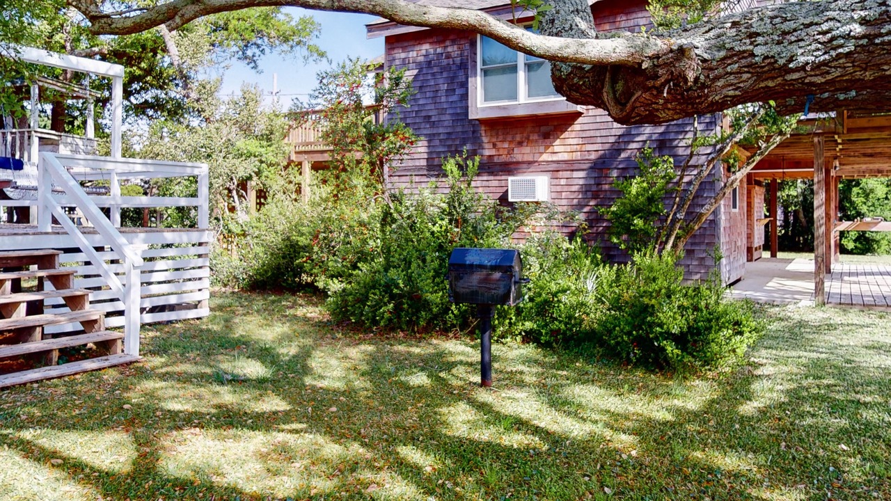 Photo of Outdoor in Brigands' Bay