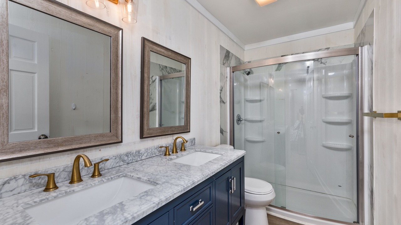 Photo of Bathroom in Ocean Sands