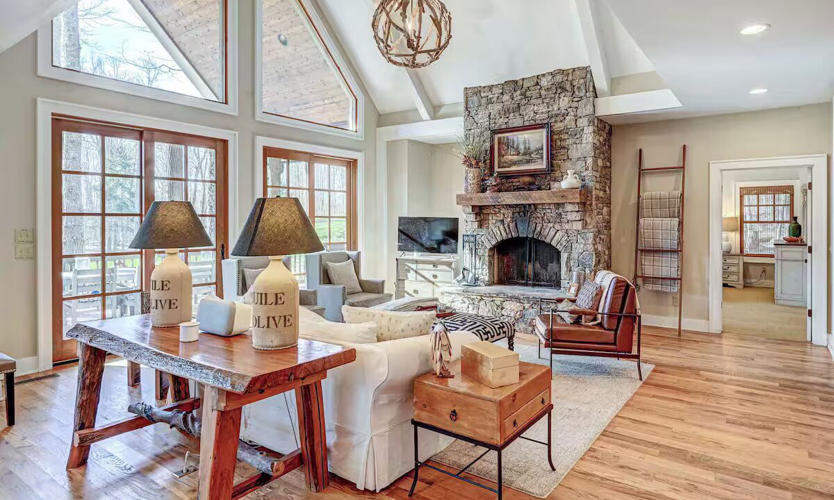 Photo of Bedroom in Cashiers